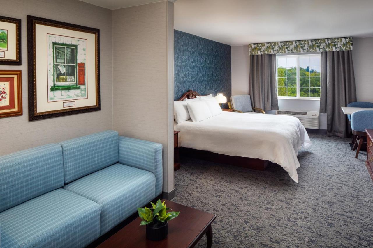 Irish Cottage Inn & Suites 加利纳 外观 照片