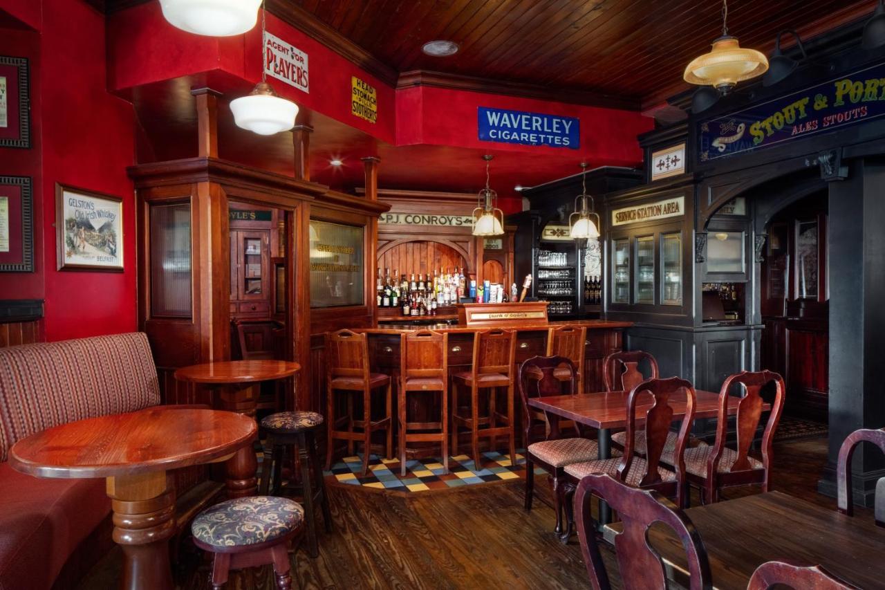 Irish Cottage Inn & Suites 加利纳 外观 照片